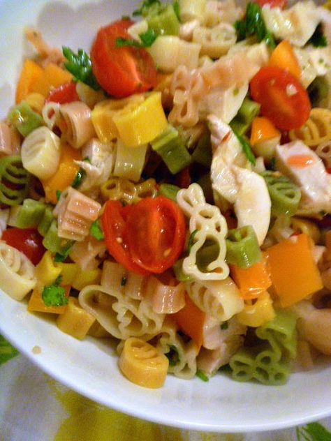 Easter Pasta Salad, Easter Pasta, Southern Style Cooking, Easter Dishes, Easter Brunch Food, Chicken Pasta Salad, Easter Dinner, Pasta Salad Recipes, Food Cooking