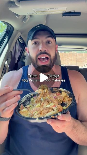 Josh New on Instagram: "Idk if the meat is real but this Taco Bell hack is⁣ ⁣⁣ #tacobellorders #quicklunch #easymealideas" Taco Bell Macro Friendly, Healthy Taco Bell Options, Taco Bell Nachos, Keto Taco Bell, Restaurant Hacks, Cottage Cheese Dinner, Deficit Meals, Air Fryer Recipes Chicken Breast, Healthy Fast Food Options