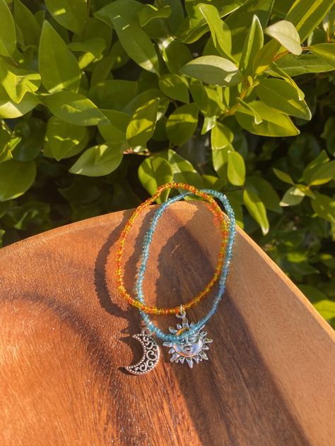 Sun Moon Bracelet, Moon And Sun Bracelet, Sun And Moon Bracelet, Moon Bracelet, Moon And Sun, Bff Necklaces, Handmade Wire Jewelry, Bracelets Handmade Beaded, Sun And Moon