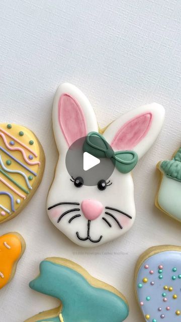 Victoria Jones | Decorated Sugar Cookies | Keller, TX on Instagram: "I was pondering the Easter bunny today and wondering….. is the Easter bunny still a thing for kids? 

I have never really made a big deal of the bunny, but we do hide eggs and have an egg hunt for the kids…..

What are your thoughts on the bunny??

Ohh, and here’s a cute Easter bunny decorated cookie, perfect for a yummy Easter basket treat 🐰 

Cutter @wiltoncakes 

#easterbunny #eastercookies #eastertreats #decoratedsugarcookies #royalicingcookies #bunnycookies #dfwbaker #cookiedecorating #cookievideo" Giant Easter Cookie, Round Easter Sugar Cookies Decorated, Rabbit Decorated Cookies, Peep Royal Icing Cookies, Peeps Bunny Sugar Cookies, Easter Sugar Cookies Decorated, Easter Sugar Cookies, Cookie Videos, Bunny Cookies