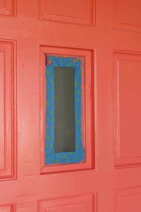 Coral Painted Front Doors - Lolly Jane Coral Front Door Colors Sherwin Williams, Coral Door Front Entrance, Coral Front Door Colors, Salmon Front Door, Paint Front Door Diy, Cute Outdoor Decor, Colorful Porch, Coral Front Doors, Bold Front Door