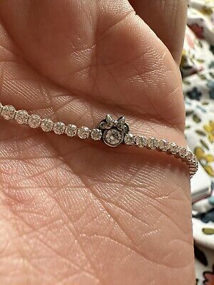 https://hilltopjewelry.com/ 

Pandora Items. Dispatched with Royal Mail 2nd Class Large Letter. 


1 x size 18 pandora Minnie mouse tennis bracelet Mine Mouse, Pandora Disney, Bracelet Pandora, Fine Jewelry Bracelets, Large Letters, Tennis Bracelet, Royal Mail, Jewellery And Watches, Minnie Mouse