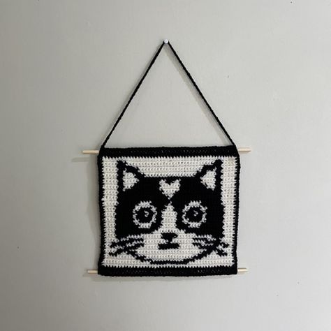 Cat Tapestry Crochet, Cat Tapestry, Tapestry Pattern, Heart Cat, Free Pdf Pattern, Tapestry Crochet Patterns, Crochet Free, Tapestry Crochet, Unique Crochet