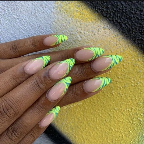 Bright Nails Almond Shape, Orange And Lime Green Nails, Spring Colors For Nails, Colors For Nails, Flame Nail Art, Summer Nails 2023, Trendy Shades, Cute Short Nails, Wow Nails