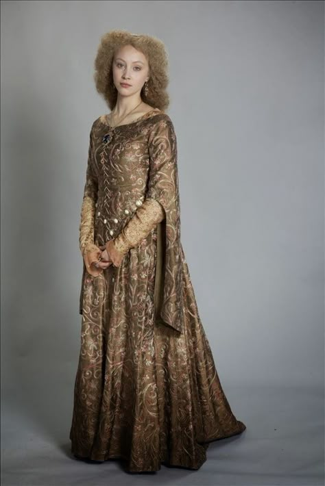 A World Without End - Philippa Bronze Medieval Dress, Brown Medieval Dress, Medieval Gowns Royals, Gold Medieval Dress, 1200s Fashion, Yellow Medieval Dress, 14th Century Gown, Medieval Clothing Royal, World Without End