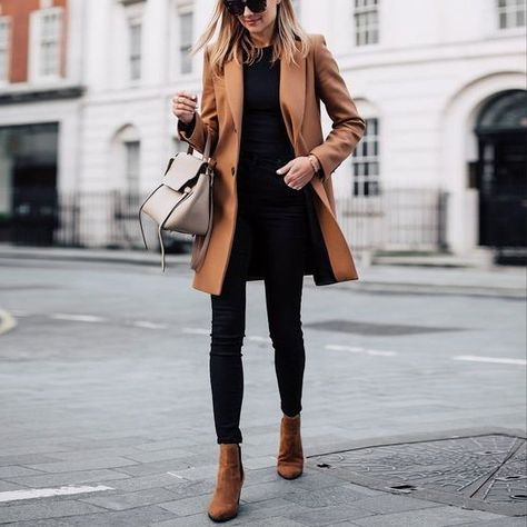 Women's Guide What to Wear to a Funeral Practical Tips 2020 Women’s Work Blouses, Outfits Con Botines Camel, Outfit Botines Cafes, Camel Dress Outfit, Botines Cafes Outfit, Colorful Workwear, Camel Color Outfits, Outfit Cafe, Boots Outfit Ankle