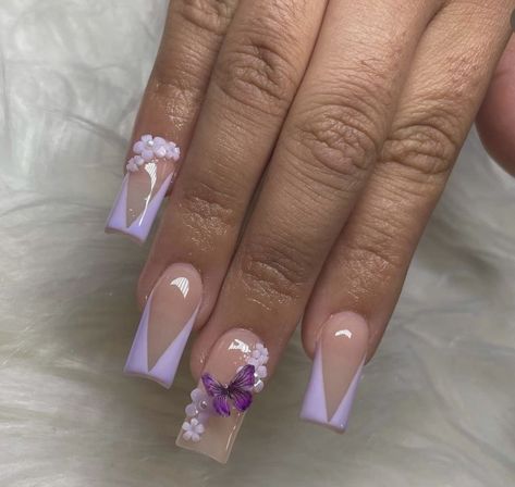 Lavender Butterfly Quinceanera Nails, Medium Butterfly Nails, Encanto Theme Nails, White Nails With Purple Butterflies, Purple With Butterflies Nails, Butterfly Lavender Nails, Short Purple Nails With Rhinestones, Light Purple Birthday Nails, Purple Makeup Quinceanera