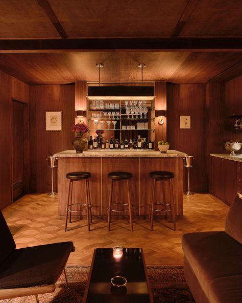 Aimé Leon Dore New York City Flagship Home Pub Ideas, Home Pub, Aime Leon Dore, Street House, Modern Vibe, Restaurant Interior, Mid Century House, Cafe Interior, Architectural Digest