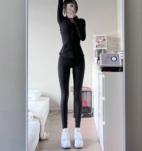 Korean Fit Body Goals, Hourglass Body Shape Goal, Slim Body Reference, Anastasia Allen Icebreaker, Tall Aesthetic, Icebreaker By Hannah Grace, Anastasia Allen, Slim Aesthetic, Look Hip Hop