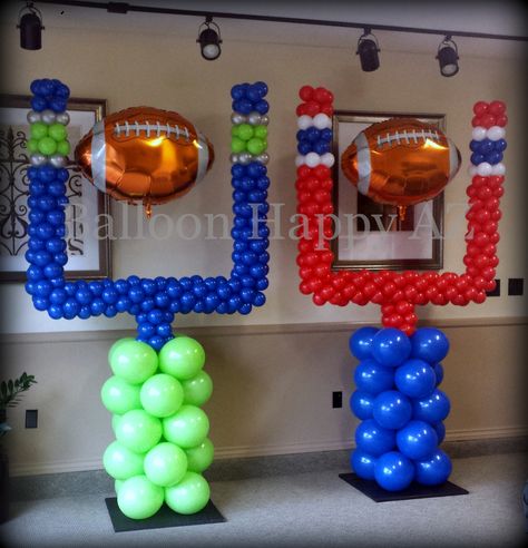 Football Balloons, Homecoming Floats, Football Banquet, Football Party Decorations, Football Baby Shower, Prom Themes, Football Theme Party, Football Homecoming, Football Birthday Party