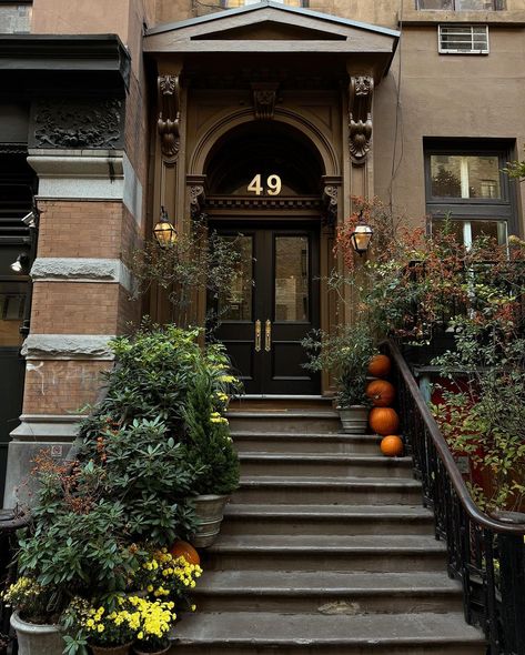 (20+) Facebook Brownstone Entry, Yellow Mums, Front Porch Inspiration, Porch Inspiration, Lone Fox, Vintage Architecture, Front Steps, Autumn Decor, Lush Greenery