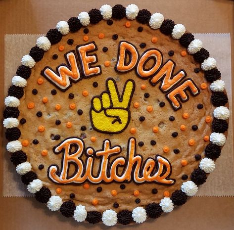 Graduation cookie cake Congratulations Cookie Cake, Cookie Cake Graduation, Graduation Cookie Cake Ideas, Graduation Cookie Cake, Cookie Cake Ideas, Cookie Cake Designs, Cookie Cakes, Giant Cookie, Adult Birthday Cakes