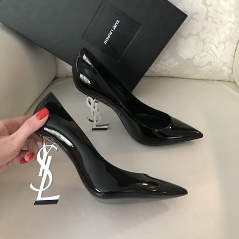 Ysl Heels Silver, Pretty Heels, Heels Aesthetic, Shoes Heels Classy, Ysl Heels, Cute Shoes Heels, Resort Beach, Ysl Logo, Ysl Shoes