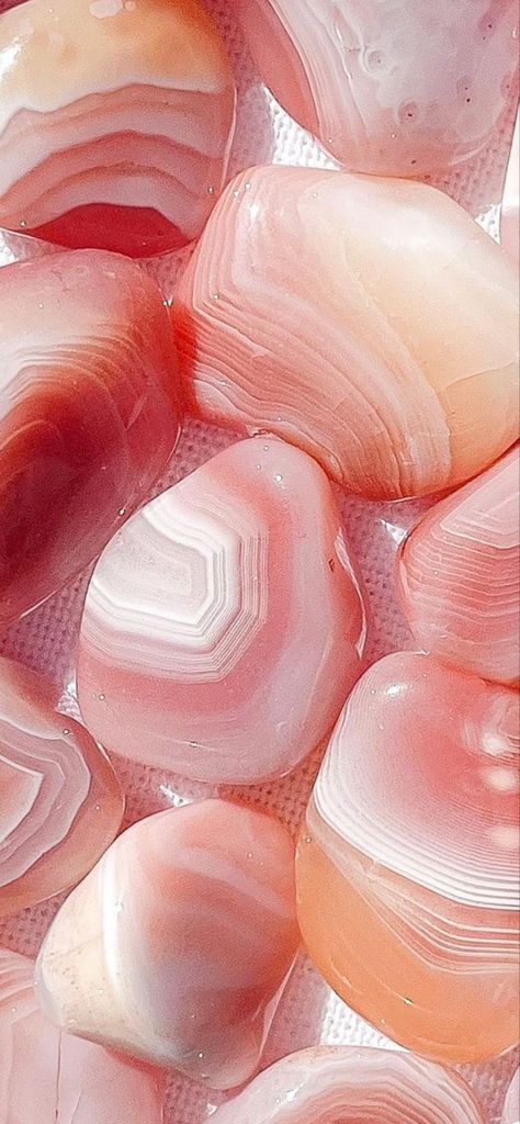 Rose Quartz Crystal Wallpaper, Raw Rose Quartz Wallpaper, Crystal Coquette, Rose Quartz Manifestation, Pink Rose Quartz Spiritual Crystals, Agate, Crystals, Pink