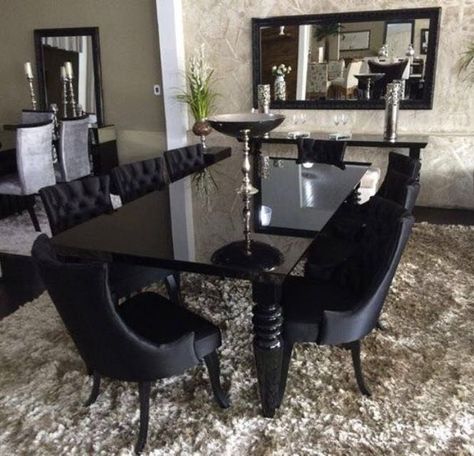 Black Dining Room Decor, Black Dining Table, Dream Dining Room, Black Dining, Dining Table And Chairs, Dining Room Table Decor, Black Dining Room, Luxury Dining Room, Elegant Dining Room