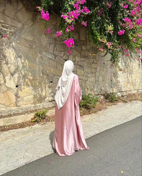 Modest Outfits Muslim, Muslim Style, Hijab Style Tutorial, Hijab Aesthetic, Hijabi Aesthetic, Muslimah Aesthetic, Muslim Lifestyle, Muslim Fashion Outfits, Muslimah Fashion Outfits