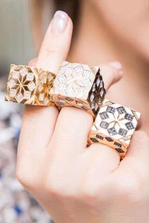 Unique geometric ring design with diamonds and gold by Lebanon interior designer Nada Debs and Selim Mouzannar jewellery. Check @gemologue Instagram for more unique fine designer jewelry inspiration!  #mensring #geometric #goldrings #designerjewelry Nada Debs, Metalsmithing Jewelry, Unusual Rings, Geometric Ring, Diamonds And Gold, Fine Jewelry Designers, Ring Unique, Schmuck Design, Designer Jewelry