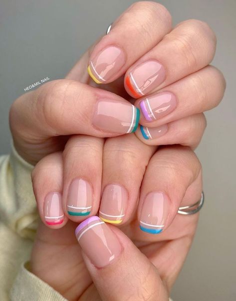 Line French Tip Nails, Line French Tip, Minimal Nails Art, Subtle Nails, Simple Gel Nails, Minimal Nails, French Nail Designs, Cute Gel Nails, Tip Nails