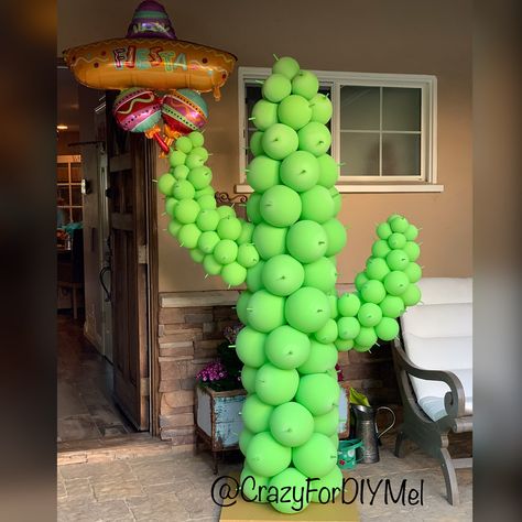 Fiesta party decor * cactus balloon column with quick link balloons * #balloons #partydecor #fiesta #felizcumpleaños Cactus Balloon Diy, Fiesta Party Decor, Cactus Balloon, Link Balloons, Balloon Creations, Fiesta Party Decorations, Balloon Sculptures, Balloon Columns, Balloon Diy