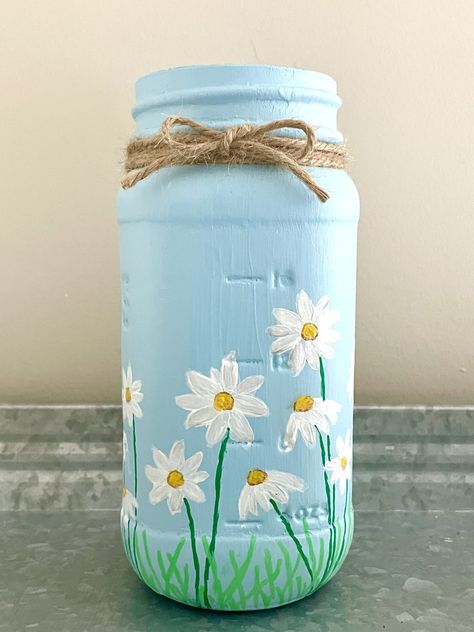 How to Paint Mason Jars: Step-by-Step Guide for Stunning Results Painting On Glass Jars Ideas, Crochet Bramble Basket, Painting On Bottles Ideas, Jars Painting Ideas, Jar Paint Ideas, Jar Painting Ideas Cute Easy, School Crafts Elementary, Painting On Jars, Jar Painting Ideas Cute