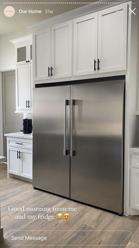 Kitchen Double Fridge, Oversized Refrigerator In Kitchen, Kitchen With Separate Fridge And Freezer, Big Fridge Aesthetic, Kitchen With Big Fridge, Large Fridge In Kitchen, Cabinets Around Fridge, Warm Living Room Decor, Kitchen Appliances Layout