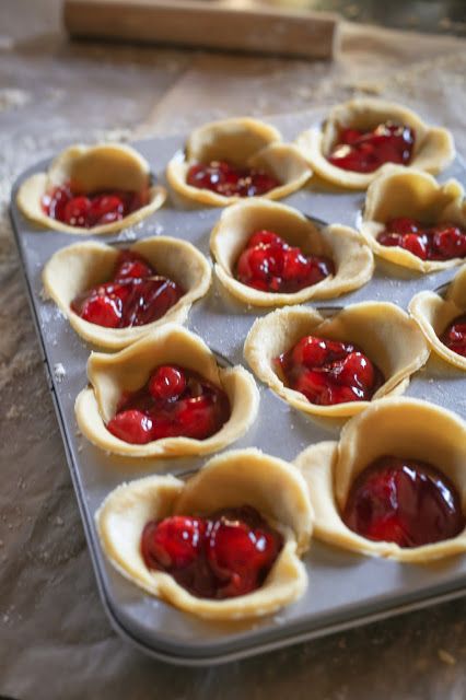 Cherry Tartlets, Custard Tartlets, Shortbread Pie, Shortbread Pie Crust, Cherry Tarts, Batch Baking, Small Batch Baking, Cherry Desserts, Appetizer Ideas