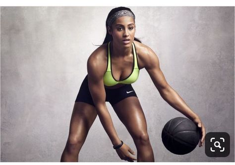 Basketball Female, Skylar Diggins, Basketball Tricks, Female Athlete, Womens Lacrosse, Basketball Workouts, Basketball Camp, Basketball Photography, Basketball Drills