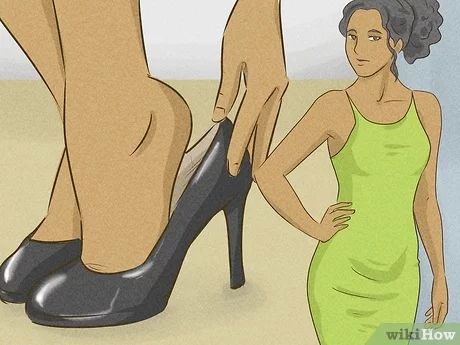 How to Look Beautiful for Your Boyfriend (with Pictures) - wikiHow Hd Love, Thick Brows, Love Wallpapers Romantic, T Dress, Beautiful Inside And Out, Look Beautiful, Couple Photography Poses, You're Beautiful, Your Boyfriend