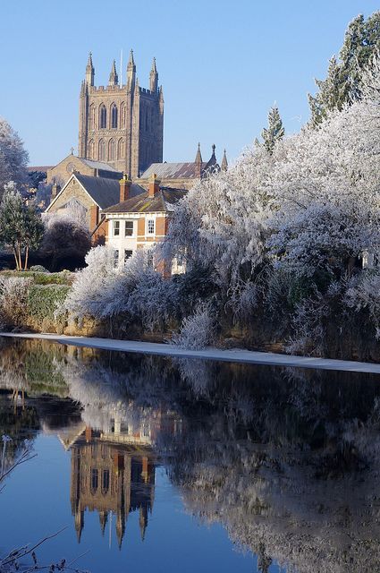 Hereford England, Hereford Cathedral, Balmoral Castle, Castle Scotland, Visiting England, Old Churches, Cathedral Church, Travel Humor, Hereford