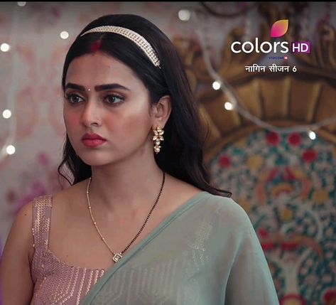 Naagin Outfits, Tejaswi Prakash Naagin, Tejaswini Prakash, Saree Looks, Tejaswi Prakash, Tejasswi Prakash, Helly Shah, Traditional Indian Outfits, Saree Look