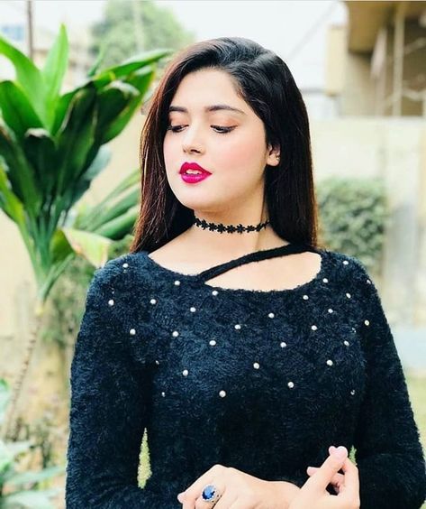 Beauty Of Pakistan🇵🇰 on Instagram: “Pretty” Kanwal Aftab, Beautiful Personality, Trendy Dress Outfits, Stylish Photo Pose, Pakistani Dress, Stylish Dresses For Girls, Pakistani Dress Design, Stylish Dress Designs, Girls Dpz