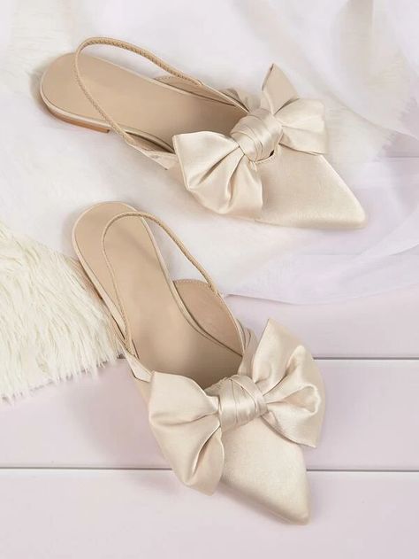 Bow Decor Slingback Flats | SHEIN USA Shoes Heels Classy, Bow Decor, Fashion Slippers, Chic Shoes, Slingback Flats, Point Shoes, Stil Inspiration, Girly Shoes, Fesyen Hijab