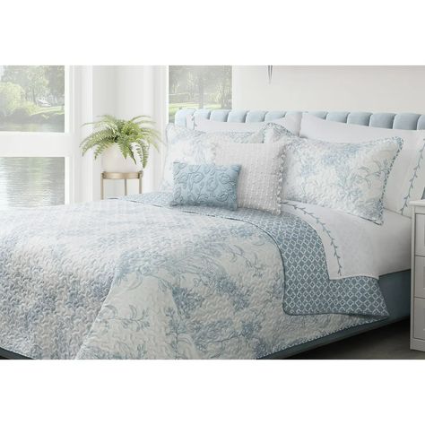 Andover Mills™ Schuyler Microfiber Reversible Quilt Set & Reviews | Wayfair White Floral Comforter, Blue And White Bedding, Floral Comforter, Floral Quilt, Quilted Coverlet, Bedding Stores, Twin Quilt, Blue And White Floral, Blue Bedding