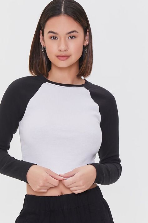 Cropped Baseball Tee Cropped Baseball Tee, Fashion 80s, Crop Top Outfits, Baseball Tee, Raglan Sleeve, Style Me, Ribbed Knit, White Black, Fitness Models