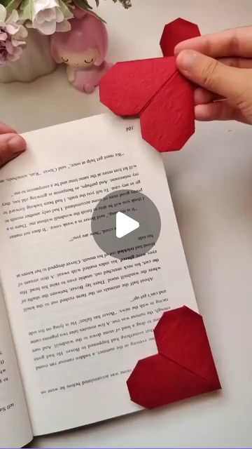 #osmcrafts on Instagram: "DIY heart shaped bookmark 🔖  . . . © - DM for credit or removal  . .  #foryou #explore #explorepage #wrapping  #diy #diycrafts #ribbon #gift #giftwrapping #craft #papercrafts  #reels  #craftvideos #feelitreelit #reelitfeelit" Heart Shaped Bookmarks Diy, Paper Bookmarks Heart, Sticky Note Bookmarks Diy, Custom Bookmarks Diy, How To Make A Bookmark Out Of Paper, Book Mark Origami, Heart Bookmark Origami, Folded Bookmark, Heart Shaped Bookmarks