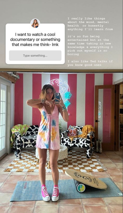 Lexi Hidalgo Dress, Colorful Outfit Inspo Summer, Lexi Hildago Outfits, Lexi Hidalgo Outfits, Lexi Hildago, Jenna Core, Camp Fits, Monday Outfits, Lexi Hidalgo