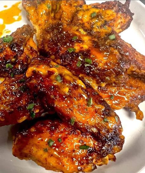 Bang Bang Chicken Wings, Wings Crispy, Chicken Chilaquiles, Brown Sugar Pork Chops, Turkey Pumpkin Chili, Bang Bang Sauce, Easy Baked Ziti, Bang Bang Chicken, Salsa Verde Chicken