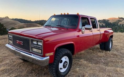 This 1989 GMC 3500 Sierra SLE is loaded up with all the right options, including a 454 V8, dually rear end, mint condition interior, and more. #GMC Chevy 3500 Dually 4x4, Square Body Dually, K30 Dually, Gmc Sierra Sle, Chevy Dually, 2021 Gmc Sierra, Baja Trucks, Best Pickup Truck, Truck Life