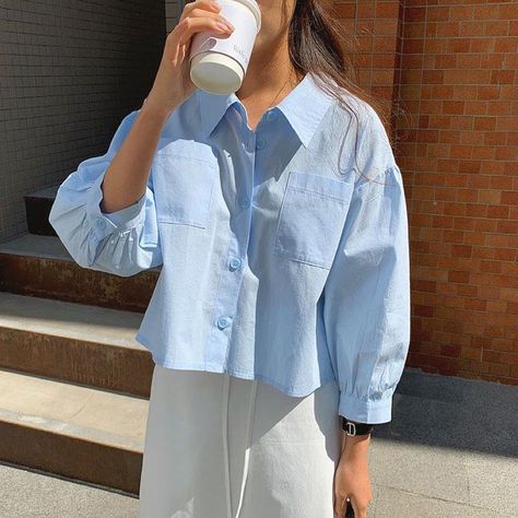 Product information: Material: Cotton Style: fashion and simplicity Features:Solid color Colour: sky blue Size information: Light Blue Outfit Ideas, Blue Shirt Style, Blue Casual Shirt, Sky Blue Shirt, Sky Blue Outfit, Loose Shirts, Blue Outfit, Lantern Sleeves, Crop Shirt