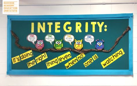 Owl-Themed Bulletin Board | Encourage your students to always have integrity with this adorable owl-themed bulletin board. From the teachers of Success Academy Charter Schools. Integrity Bulletin Board, Character Building Bulletin Board Ideas, Integrity Bulletin Board Ideas, Character Trait Bulletin Board Ideas, Values Bulletin Board, Student Of The Month Bulletin Board, Safety Bulletin Board Ideas, Classroom Bulletin Boards High School, Safety Bulletin Board