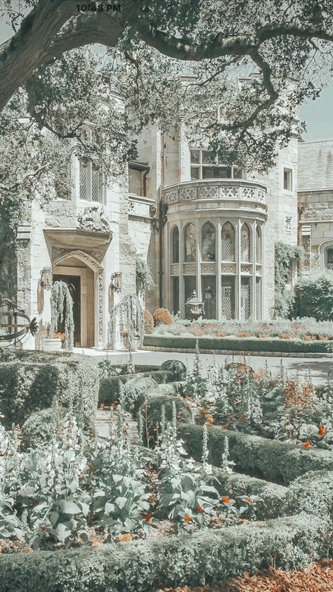 Rauch Fotografie, Margaery Tyrell, Castle Aesthetic, Victorian Aesthetic, Royalty Aesthetic, Royal Aesthetic, Cersei Lannister, Arya Stark, Character Reference