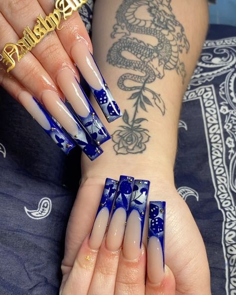 𝖂𝖊𝖘𝖙 𝕮𝖔𝖆𝖘𝖙 𝖓𝖆𝖎𝖑 𝖙𝖊𝖈𝖍🇲🇽 on Instagram: “gangsta set stencils @_cultureaddicts_ inspo : @dee_nailzz - - - - - - - - - - - #explore #explorepage #sandiegonailtech…” Gangster Nails Designs, Gangsta Nails, Gangster Nails, Gangster Girl, Unique Acrylic Nails, Girls Nails, Beauty Tattoos, Nails Designs, Hair Skin