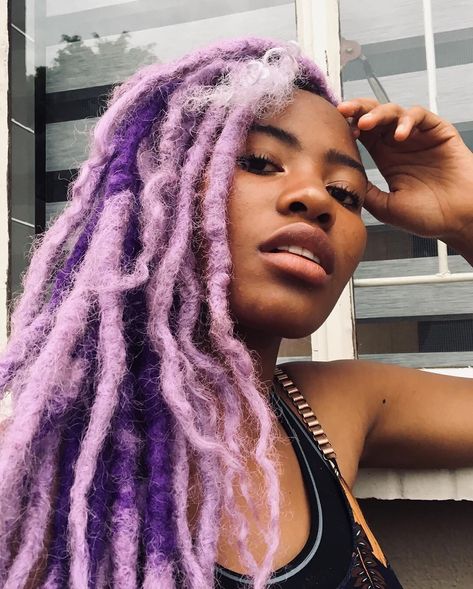 Alternative Black Girls🔥 on Instagram: “- - - #alternativefashion #altchick #purpledreads #purplehair #naturalhair #coloredhair #kawaiiblackgirls #cute #lilacdreads #ootd…”#naturalhair #naturalhairstyles #afro Dreads Black Women, Purple Dreads, Dyed Dreads, Colored Dreads, Beauty Hair Color, Hair Color Pastel, Dye Colors, Popsugar Beauty, Dread Hairstyles