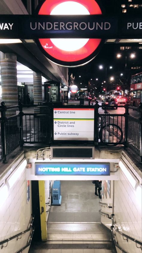 #london #metro #nottinghill #travel London Metro, Central Line, Train Stations, London Underground, London Art, Train Station, Verona, At Night, Train