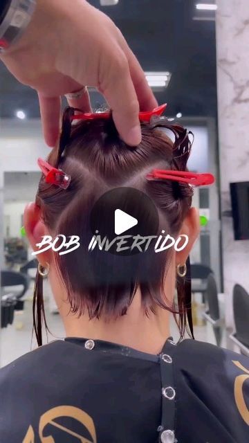 28K likes, 232 comments - kotahi_rang_rooz on February 7, 2024: "💇‍♀️💇‍♀️💇‍♀️". Shot Hair Cuts, Frankie Sandford Hair, Shag Bob Haircut, Bobs Video, Tapered Bob, Cortes Bob, Short Stacked Bobs, Hairstyles Casual, Bob Pixie Cut