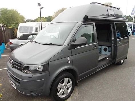 2010 VOLKSWAGEN HIGH TOP Uberbus 180 BiTurbo Diesel in Poole | Volkswagen camper, Vw van, Camper Van Inspiration, Truckbed Camper, Westfalia Camper, T5 Camper, Class B Rv, T4 Transporter, Van Camper, Vw Bus Camper, Adventure Campers