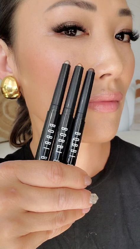 Bobbi Brown Shadow Stick, Bobbi Brown Long Wear Cream Shadow Stick, Bobbi Brown Eyeshadow Stick Tutorial, Bobby Brown Eyeshadow Stick, Eye Shadow Stick Tutorial, Eyeshadow Stick Looks, Bobbi Brown Cream Shadow Stick, Bobbi Brown Eyeshadow Stick, Bobbi Brown Makeup Looks