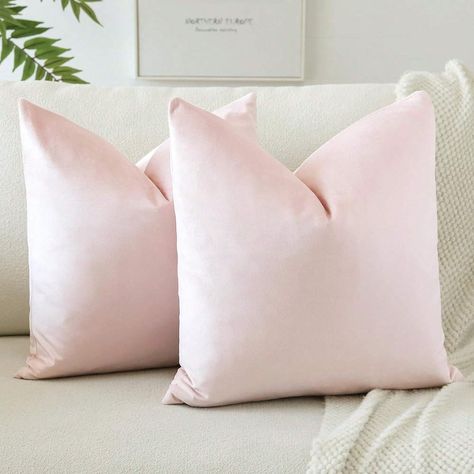 Kylie House, Elegant Bedrooms, Custom Dog Pillow, Custom Pet Pillow, Funny Pillows, Bedrooms Ideas, Bedroom Essentials, Photo Pillows, Luxury Cushions