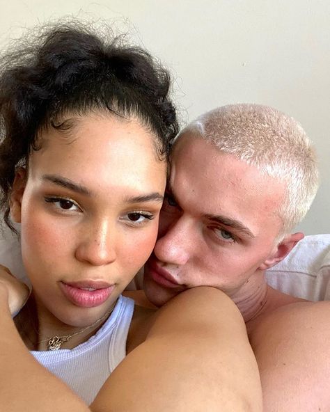 pinterest @jessstrannnn https://www.pinterest.com.au/jessstrannnn/ Lucky Blue Smith, Interacial Couples, Lucky Blue, Interracial Love, Couples Vibe, The Love Club, Interracial Couples, Photo Couple, This Is Love