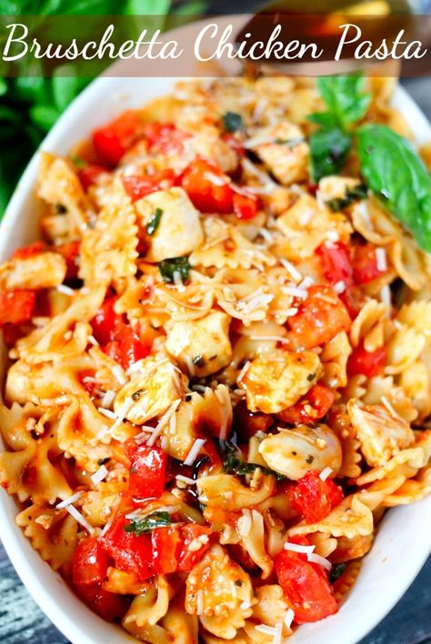 Bruschetta Pasta, Bruschetta Chicken Pasta, Tomato Basil Pasta, Bruschetta Chicken, Chicken Lasagna, Easy Meal Plans, Chicken Pasta Recipes, Secret Ingredient, Fresh Tomatoes